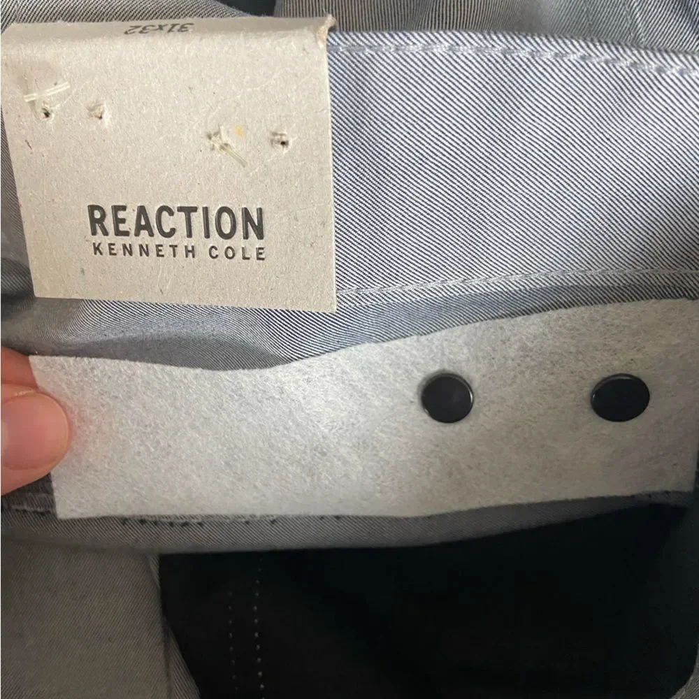 NWT Kenneth Cole Reaction grey Sz 31 straight pant 100% cotton